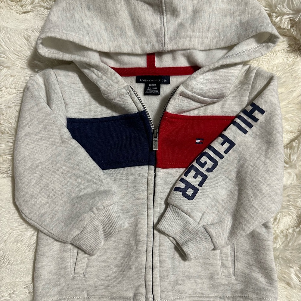 Tommy Hilfiger Hoody 6-9 months